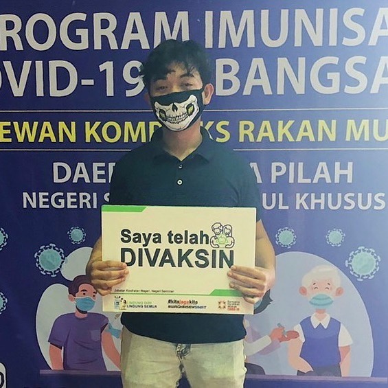 Nak Pergi Ambil Vaksin Pun Kena Nampak Stail 