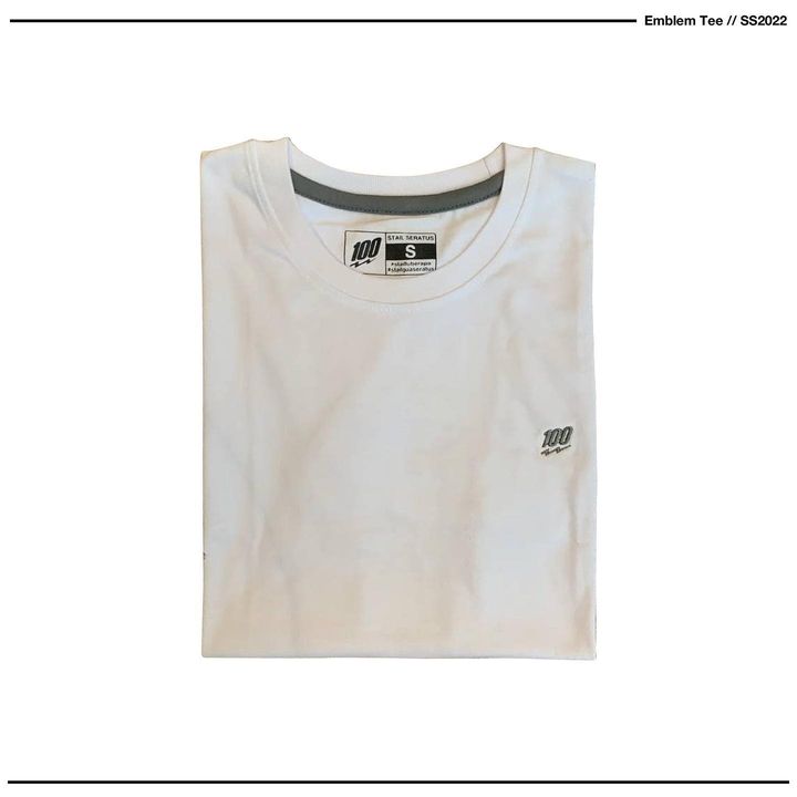Padanan Emblem Tee Putih Dengan Cargo Pants Sudah 