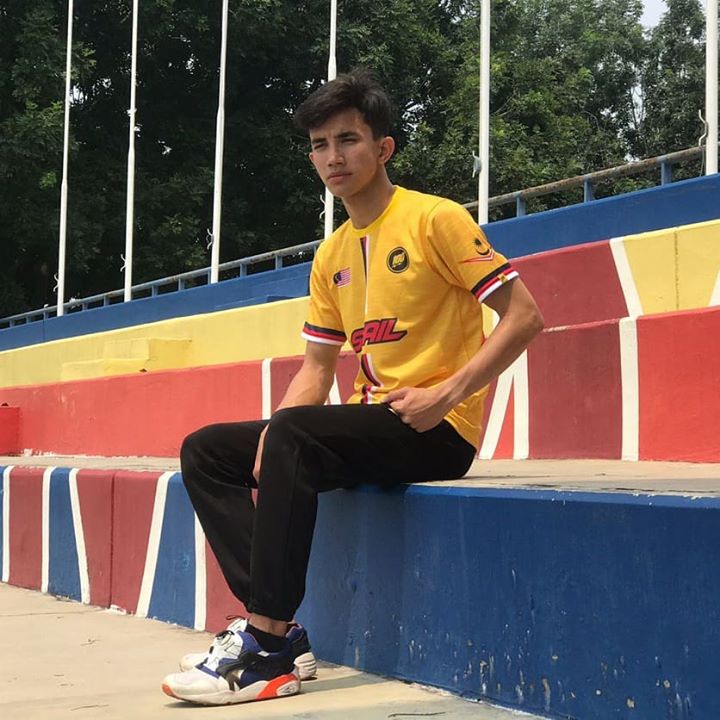 Hey Crush.. Notice Me Please! 