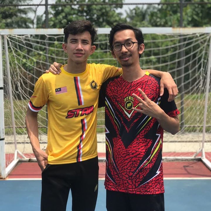 Fakta Mengatakan 11/10 Orang Yang Memakai Lux Jersey 