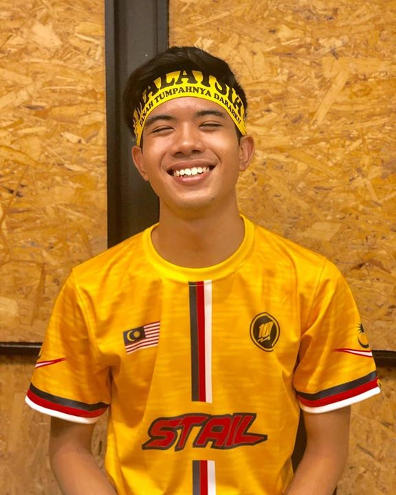 Lux Jersey Patriot Sesuai Dipakai Sewaktu Menonton Pasukan 