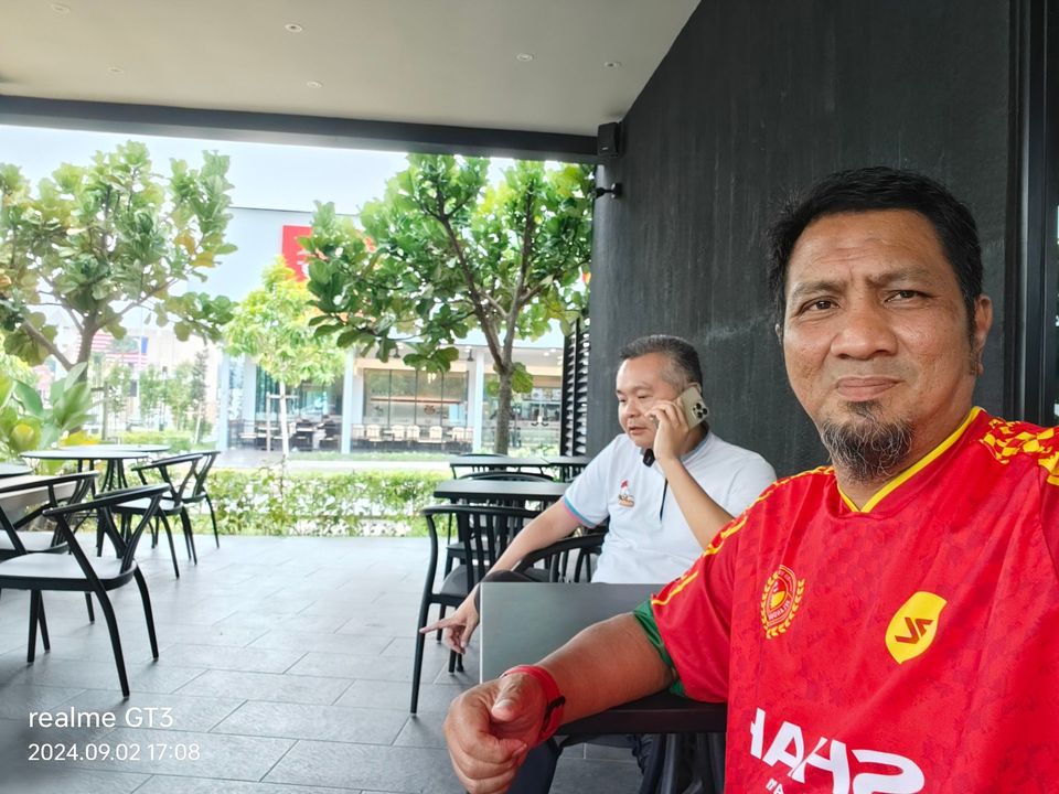 Uncle Menyantuni Kunjungan Tetamu Dari Sitiawan Perak Alhamdulillah 