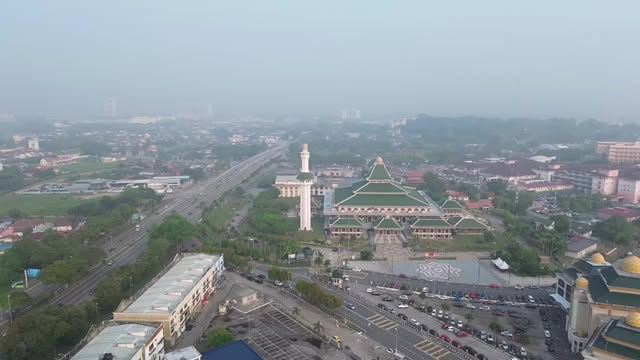 ‎اَللّٰهُمَّ صَلِّ عَلَىٰ سَيِّدِنَا مُحَمَّدٍ، وَعَلَىٰ آلِ سَيِّدِ 
