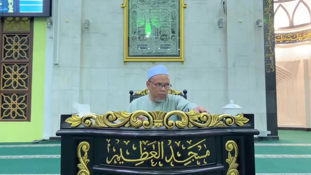 ‎ اَللّٰهُمَّ صَلِّ عَلَىٰ سَيِّدِنَا مُحَمَّدٍ، وَعَلَىٰ آلِ 