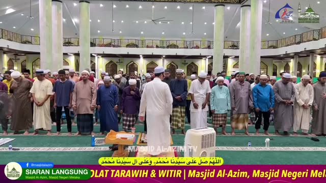‎اَللّٰهُمَّ صَلِّ عَلَىٰ سَيِّدِنَا مُحَمَّدٍ، وَعَلَىٰ آلِ سَيِّدِ 
