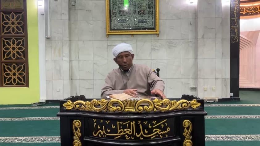 ‎اَللّٰهُمَّ صَلِّ عَلَىٰ سَيِّدِنَا مُحَمَّدٍ، وَعَلَىٰ آلِ سَيِّدِ 