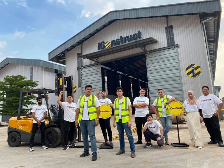 Kepada Semua Kontraktor-kontraktor Yang Pernah Membeli Dengan Iconstruct, 