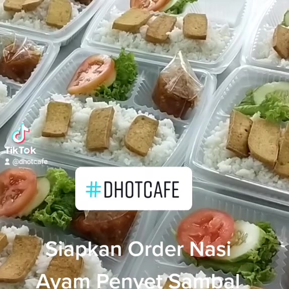 Kena Cuba Try Test Nasi Ayam Penyet Sambal 