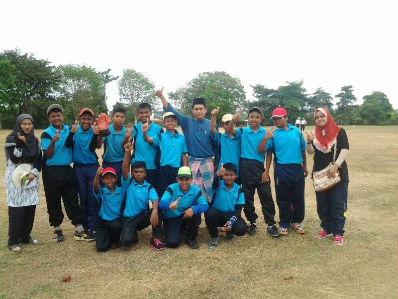 Tahniah Diucapkan Kepada Pasukan Kriket Smek-g, Jurulatih Pasukan, 