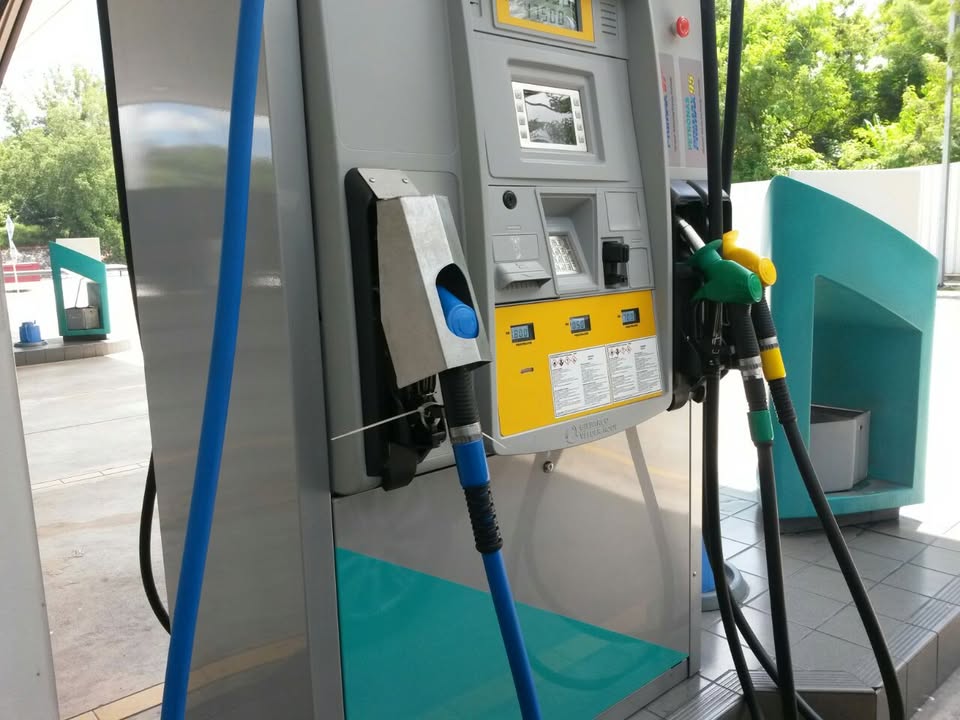 Sahabat Kami Kirim Gambar Menanyakan Minyak Apa Yang 