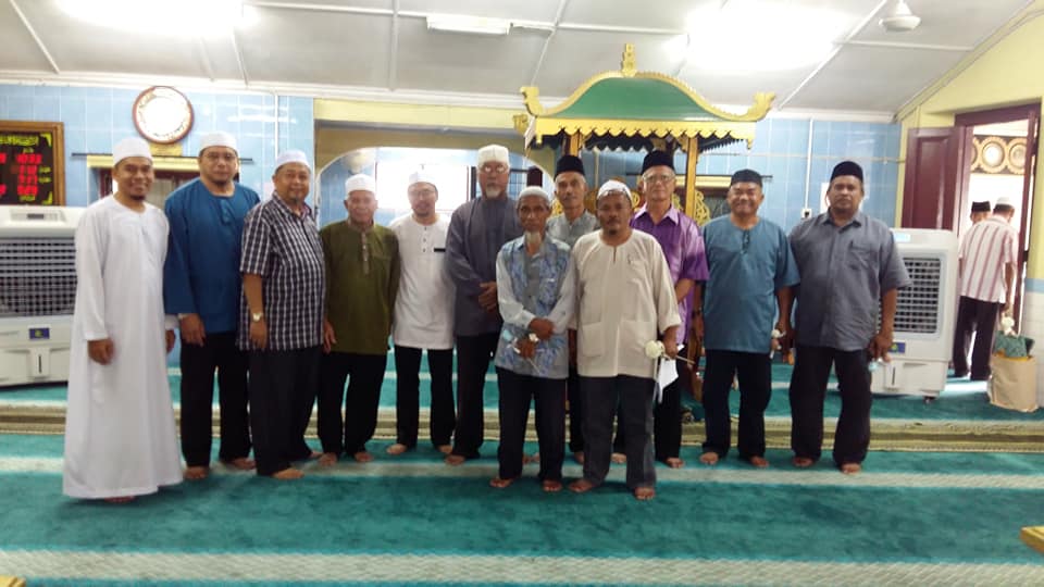 Majlis Khatam Al Quran Dan Penyampaian Bantuan Fakir 