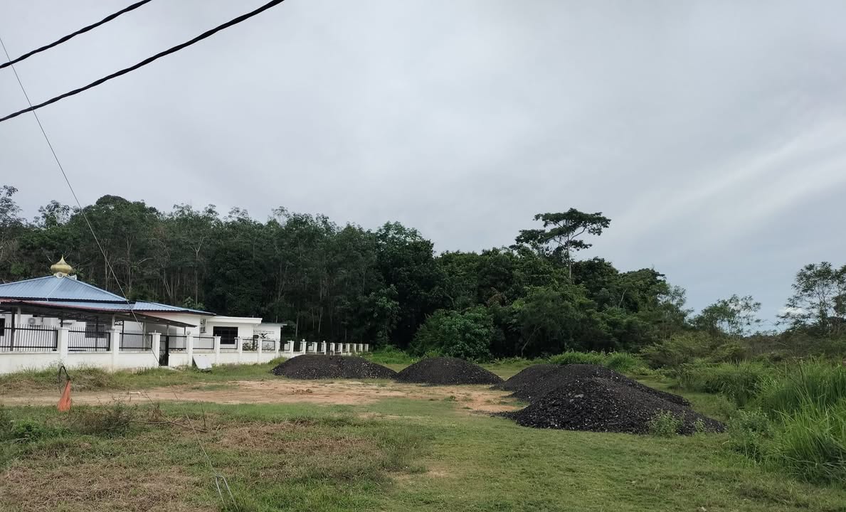 Terima Kasih Kepada Individu Yang Telah Menyumbang Batu 