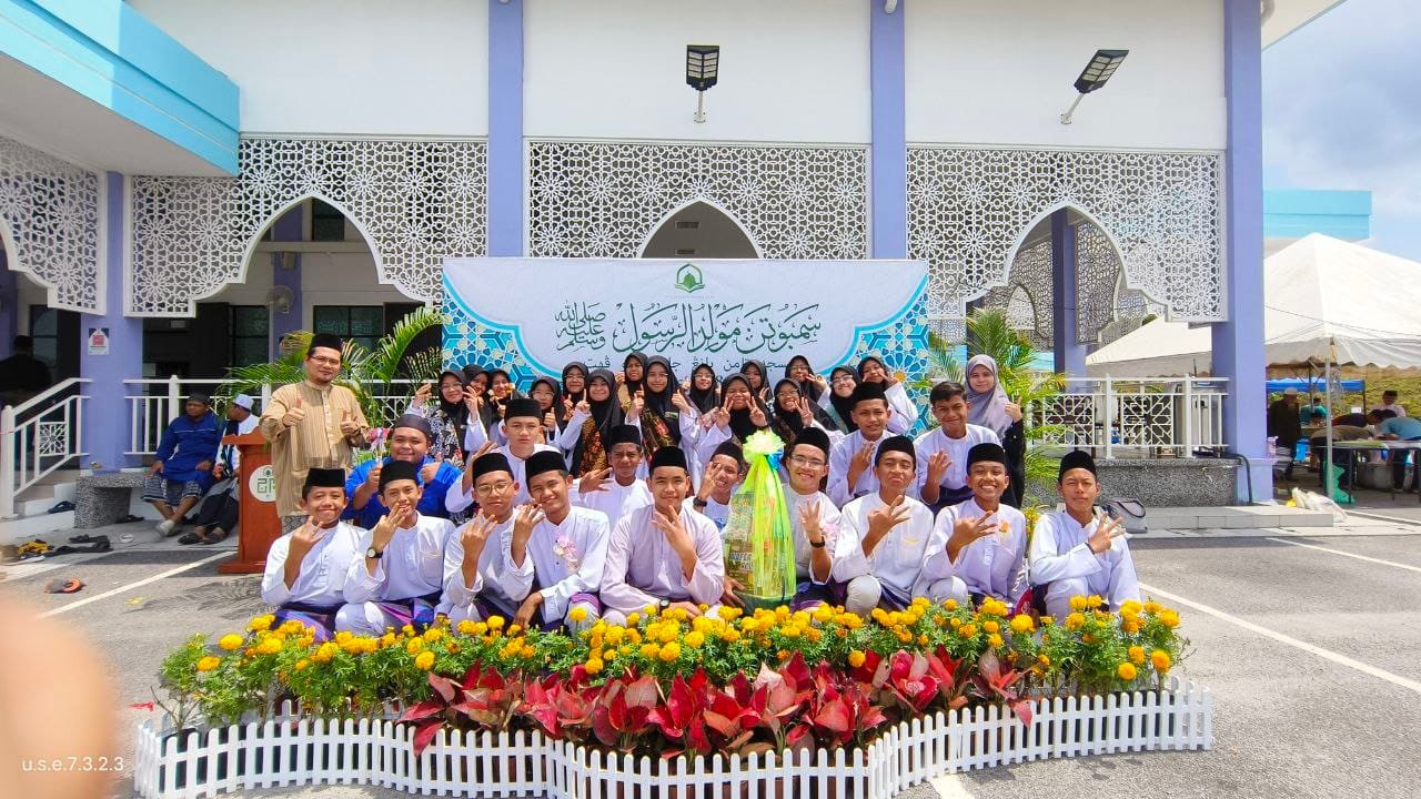 Tahniah Tempat Ketiga Pertandingan Perarakan Maulidur Rasul Masjid 