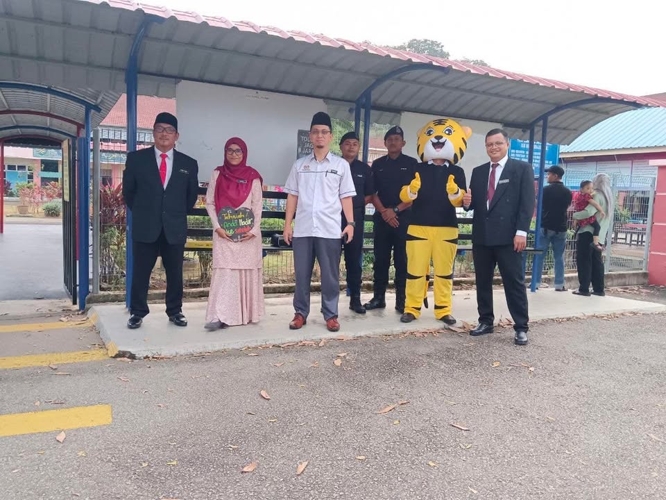 Hari Pertama Persekolahan 2025 17 Februari 2025 Isnin 