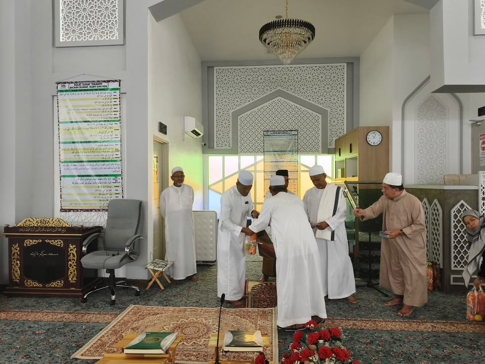 Program Khatam Al-quran Peringkat Kampung Serkam Darat Yang 