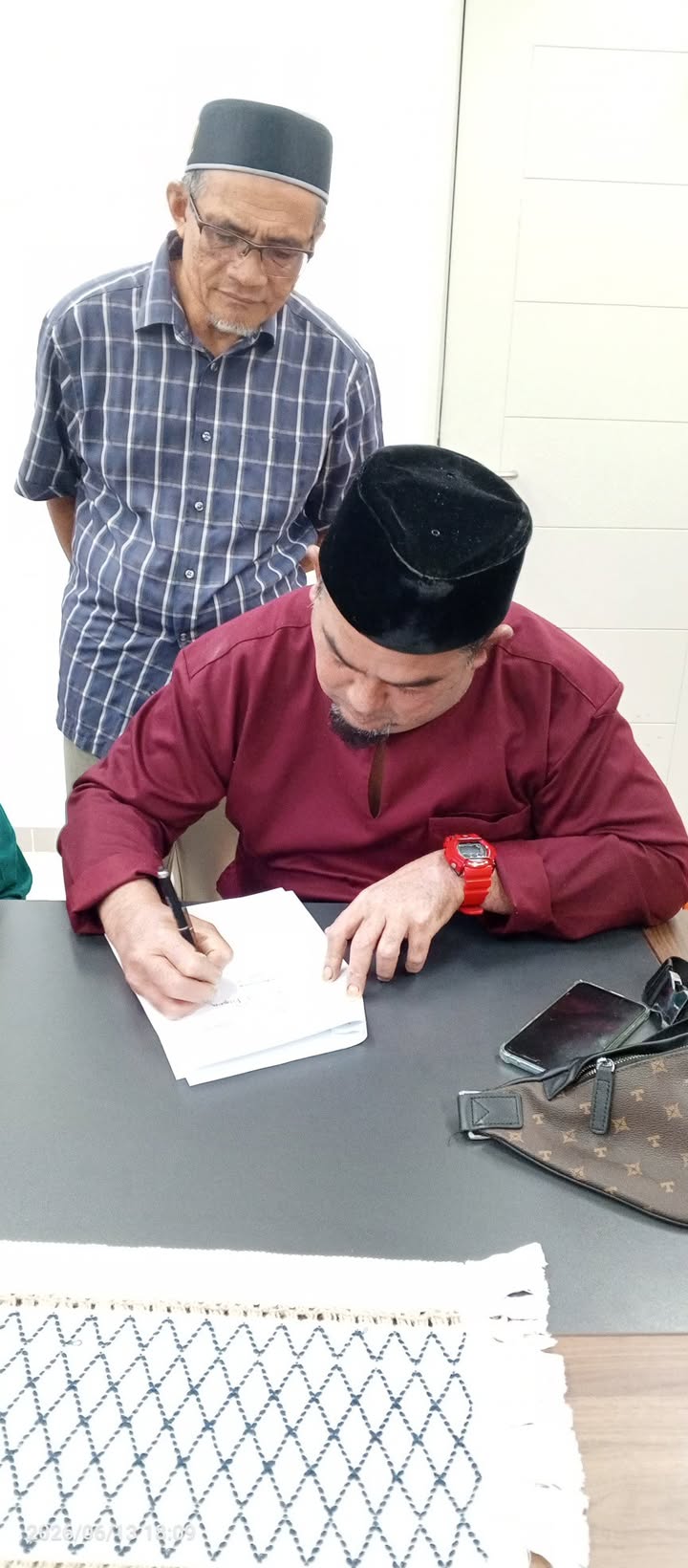 Majlis Penyerahan Surat Setuju Terima (sst) / Award 