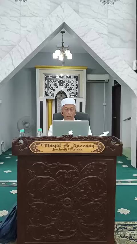 Kuliah Maghrib : 
