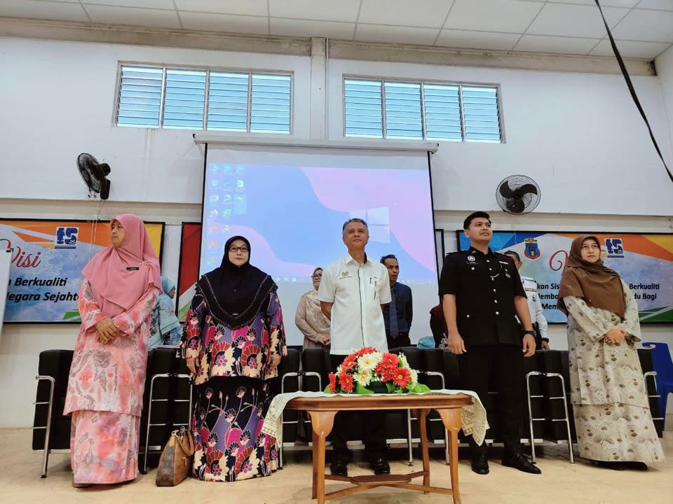 Program 1st Day At School Yang Turut Disertai 