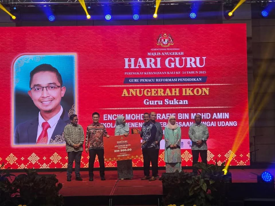 Tahniah Diucapkan Kepada Cikgu Mohd Norafif B Mohd 