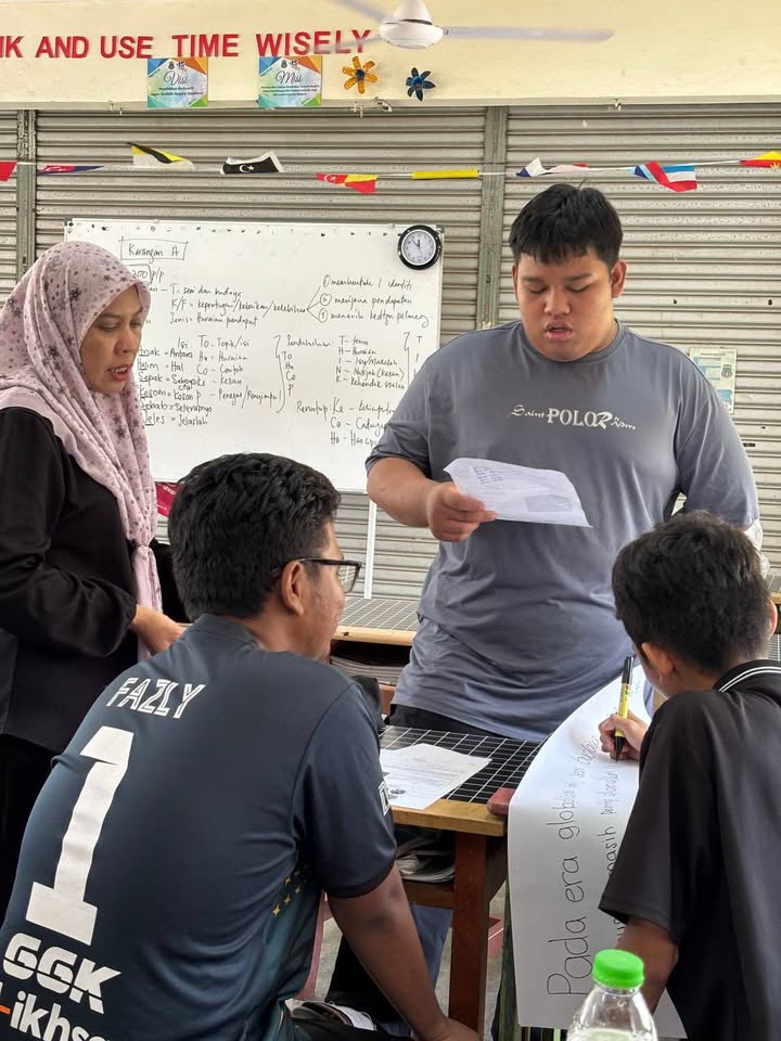 Program Tuisyen Anak Melaka Calon Spm 2025 (bahasa 