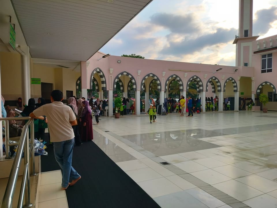 Program Umrah Cilik Bersama Anak Anak Pasti Kawasan 