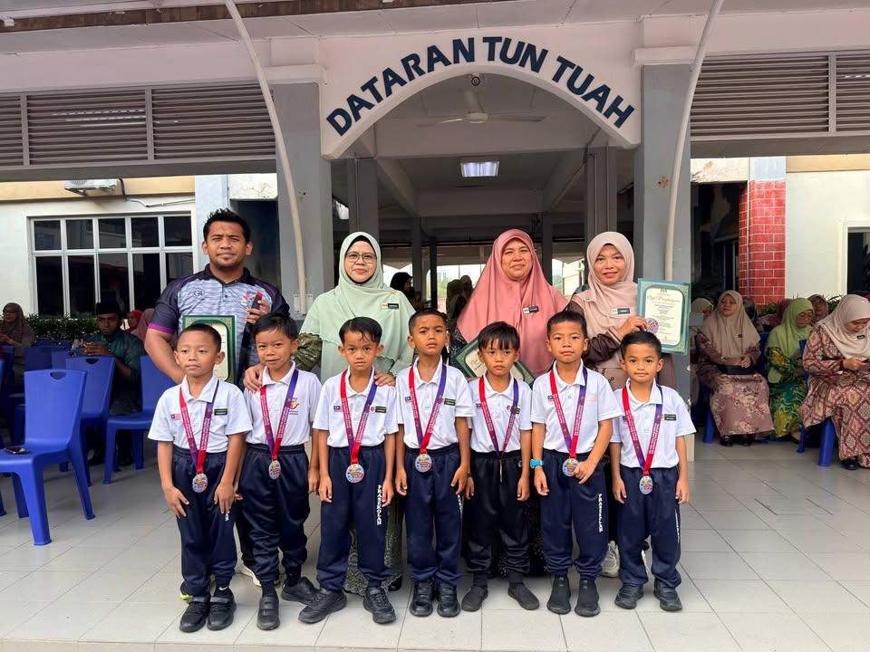 Penyampaian Hadiah Karnival Sukan Prasekolah (futsal) Ppd Melaka 