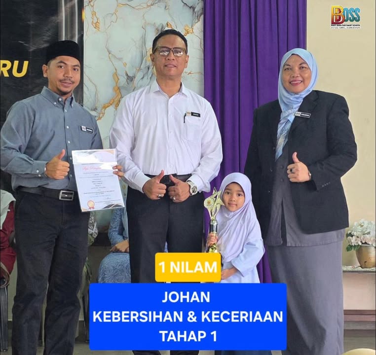 Penyampaian Anugerah Bulanan Murid Sk Bukit Baru  