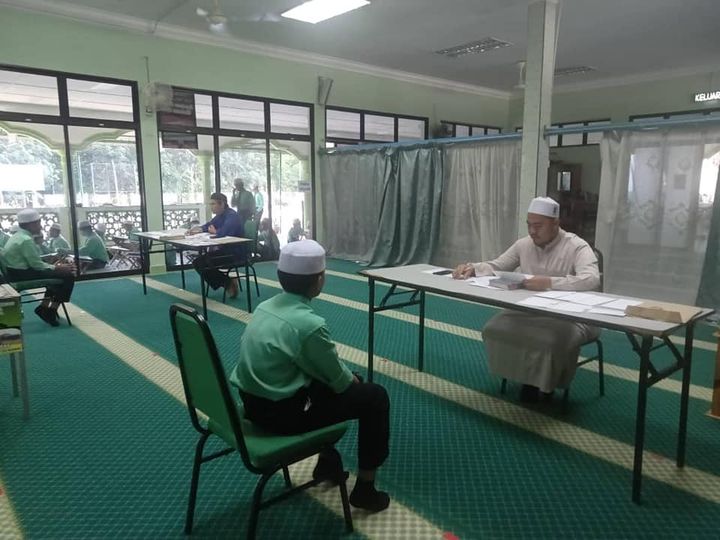 Peperiksaan Bg Matapelajaran Alquran (lisan) Sedang Dijalankan...pemeriksa Bg 