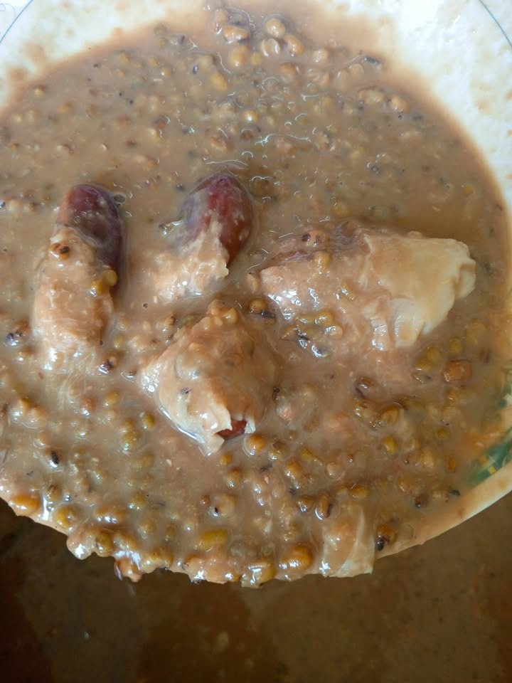 Bubur Kacang Hijau Boleh Ambil Di Masjid Umar 