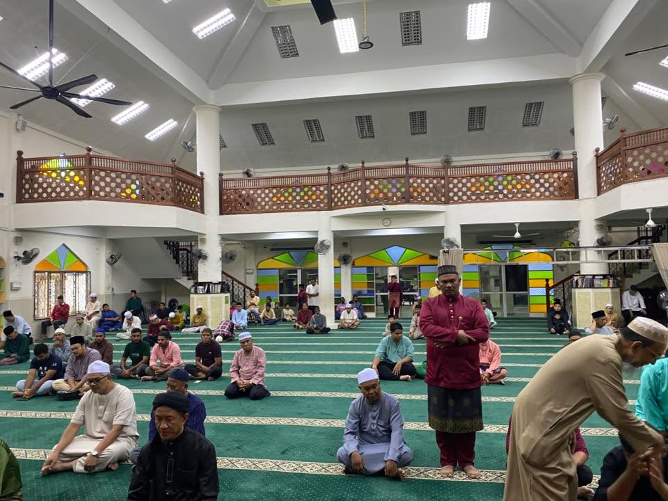 Suasana Masjid Bagi Solat Sunat Aidiladha 1447h / 