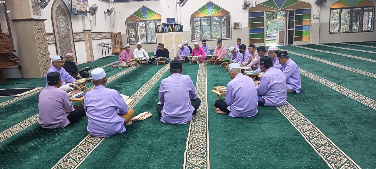 Majlis Khatam Al-quran Dari Kumpulan Muslimat Sahabat Al-quran 